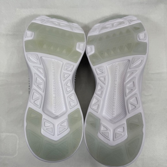 APL Techloom Breeze Running Shoe White Fatigue Ombre Lightweight Size 7 - Picture 11 of 13